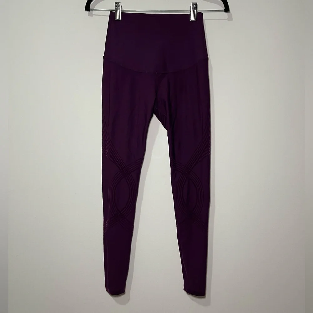 Fanka Deep Purple Reversable body sculpt High Rise Leggings in XS-S - Picture 2 of 12